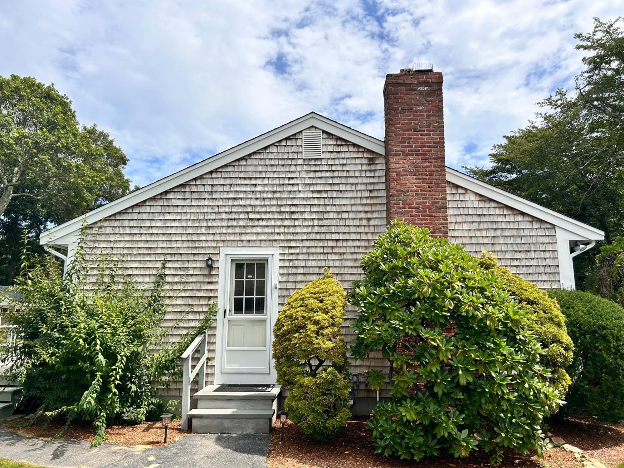 Home In Hyannis Eksteriør billede